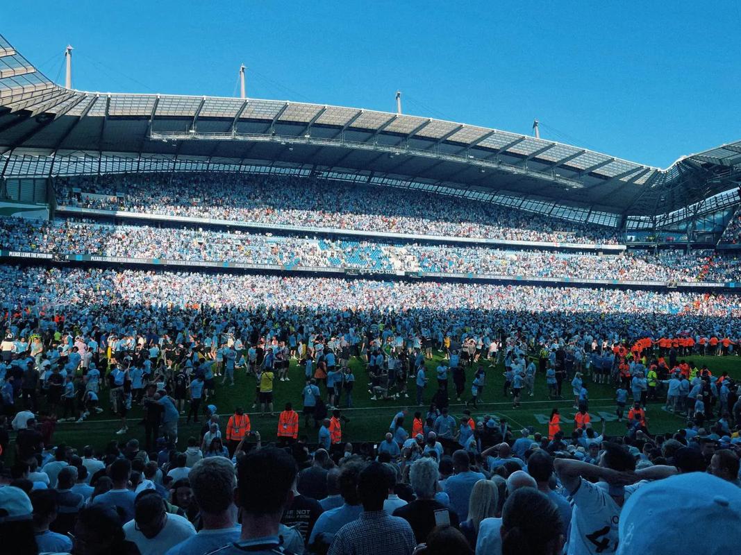 中超战报：阿奇姆彭破门，恩里克扳平，河南1-1云南玉昆（中超速递：阿奇姆彭先拔头筹、恩里克追平，河南与云南玉昆1-1握手言和）