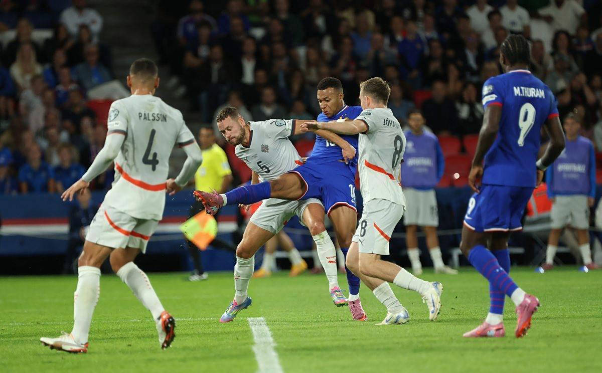 C罗专访预告：在梅西之前阿根廷赢了几次世界杯？他们已习惯胜利