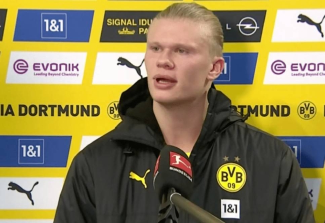 跟队记者：阿莱格里明确要求冬窗买前锋；米兰没考虑齐尔克泽