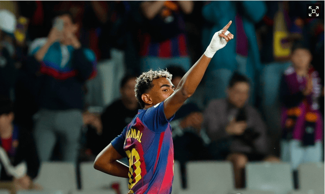 欧冠决赛用球谍照：包含白+深紫，灵感来自举办城市布达佩斯