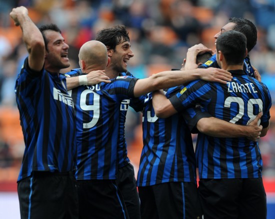 我是个初中生，我的生活是被足球，学习和说唱填满的...（初中生日常：足球、学业与说唱填满我的生活）