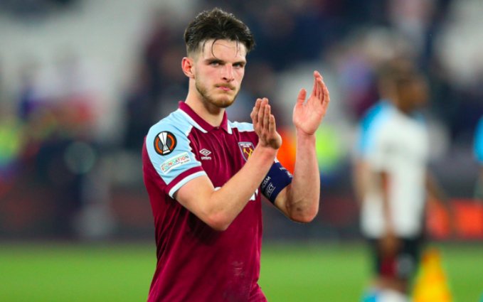 3场3球，成都B队艾孜买提当选中乙10月最佳球员／最佳青年球员