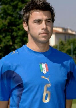 乒乓球混团世界杯：国乒8-0韩国豪取5连胜，王楚钦拿分