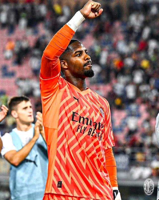 利物浦vs埃因霍温：伊萨克替补，加克波战旧主，萨拉赫首发