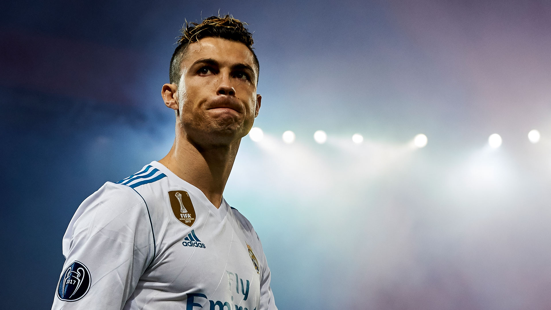 皇马欧冠点球争议 再好的VAR背后也是人操控