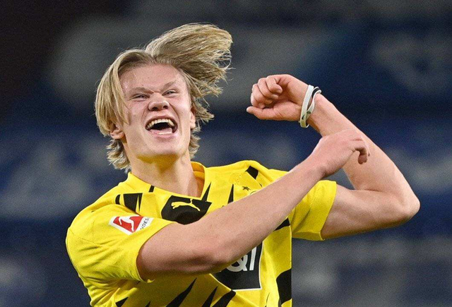 澳超战报：维克里补时绝杀，麦克阿瑟5-4力克喷气机（澳超惊魂夜：维克里读秒绝杀，麦克阿瑟5-4险胜喷气机）